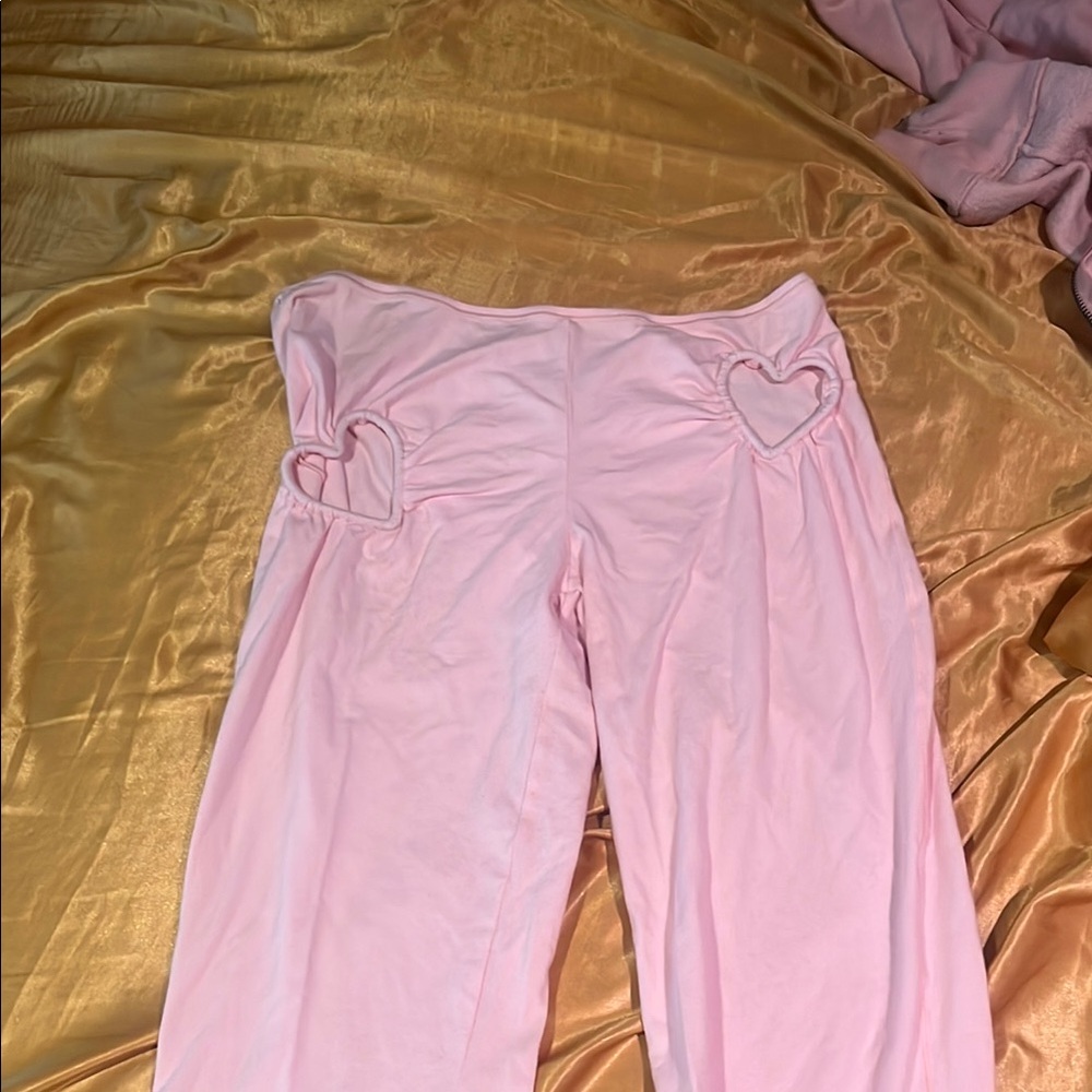 SKIMS Pink Heart Detail flared leggings , FREE SHIPPING!!!